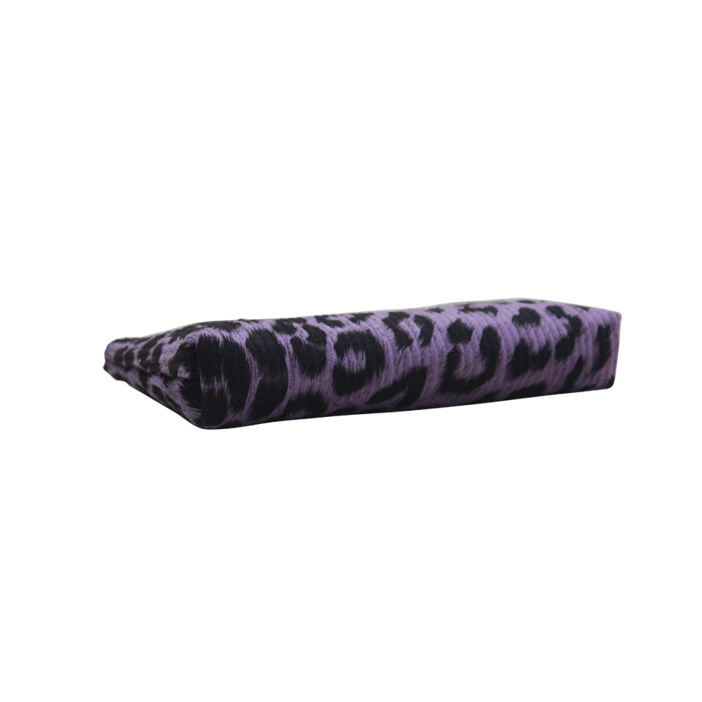 Bolsa de cosméticos de fondo plano con estampado de leopardo morado 2500