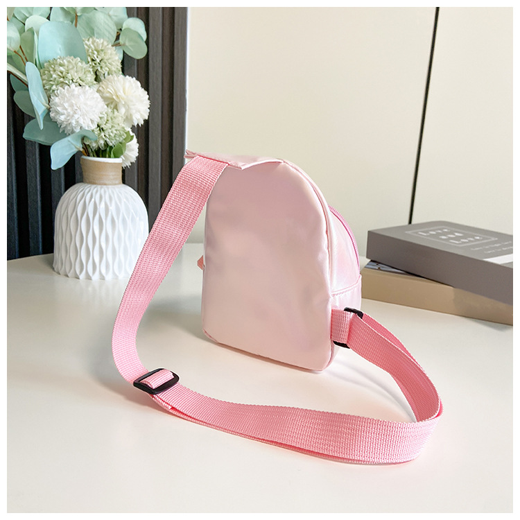 BD-GM19 Bolso de pecho para niñas de PU transparente brillante con estampado de conejo de dibujos animados